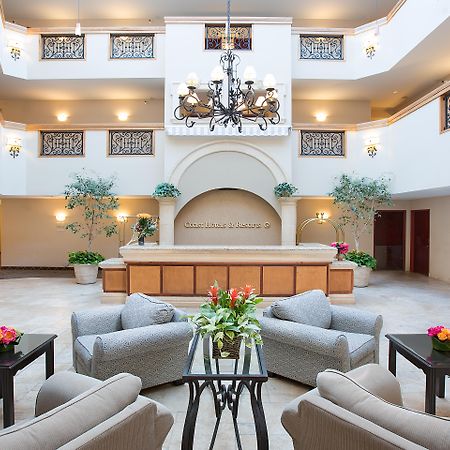 Coast Burbank Hotel מראה חיצוני תמונה