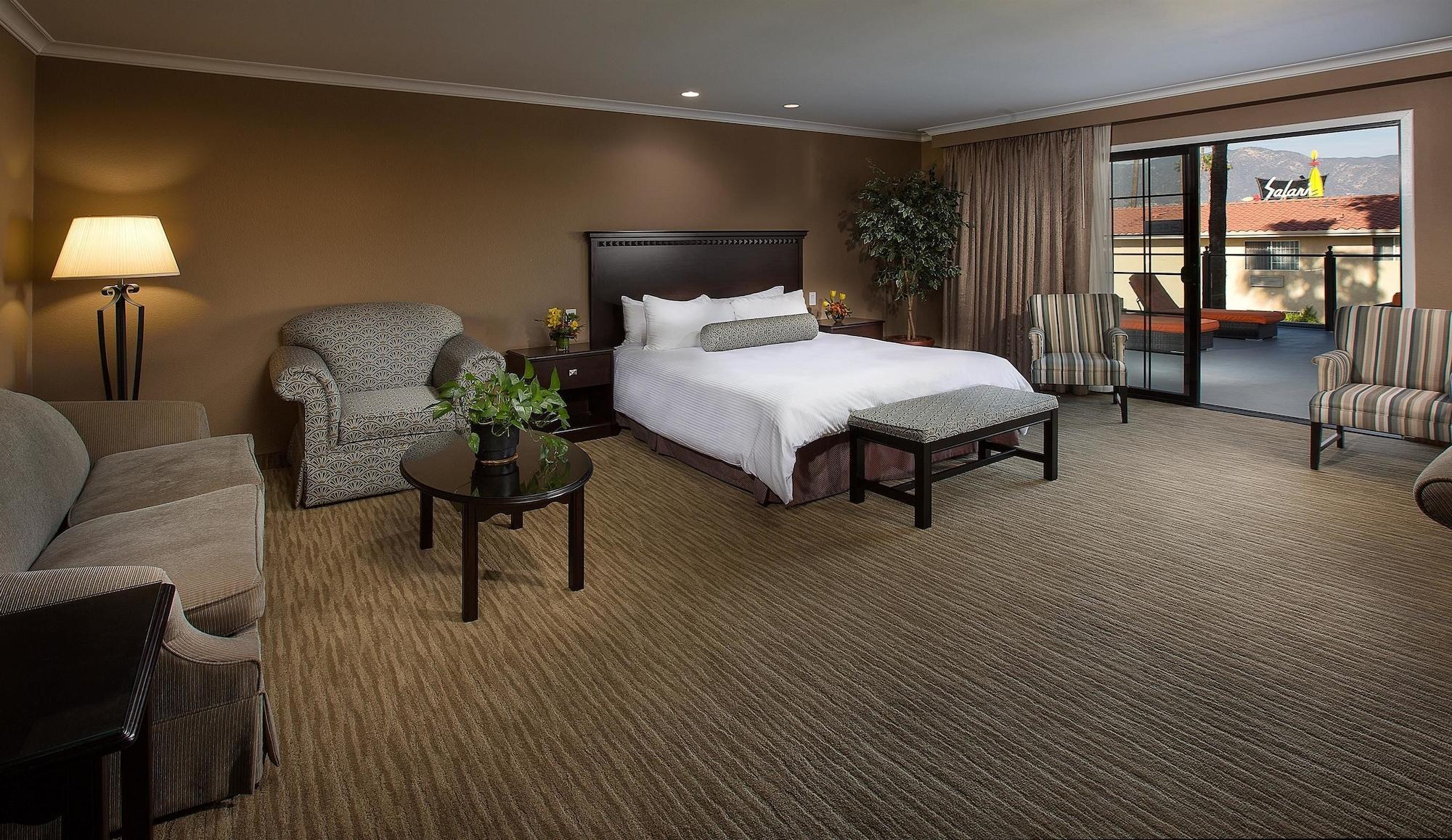 Coast Burbank Hotel מראה חיצוני תמונה