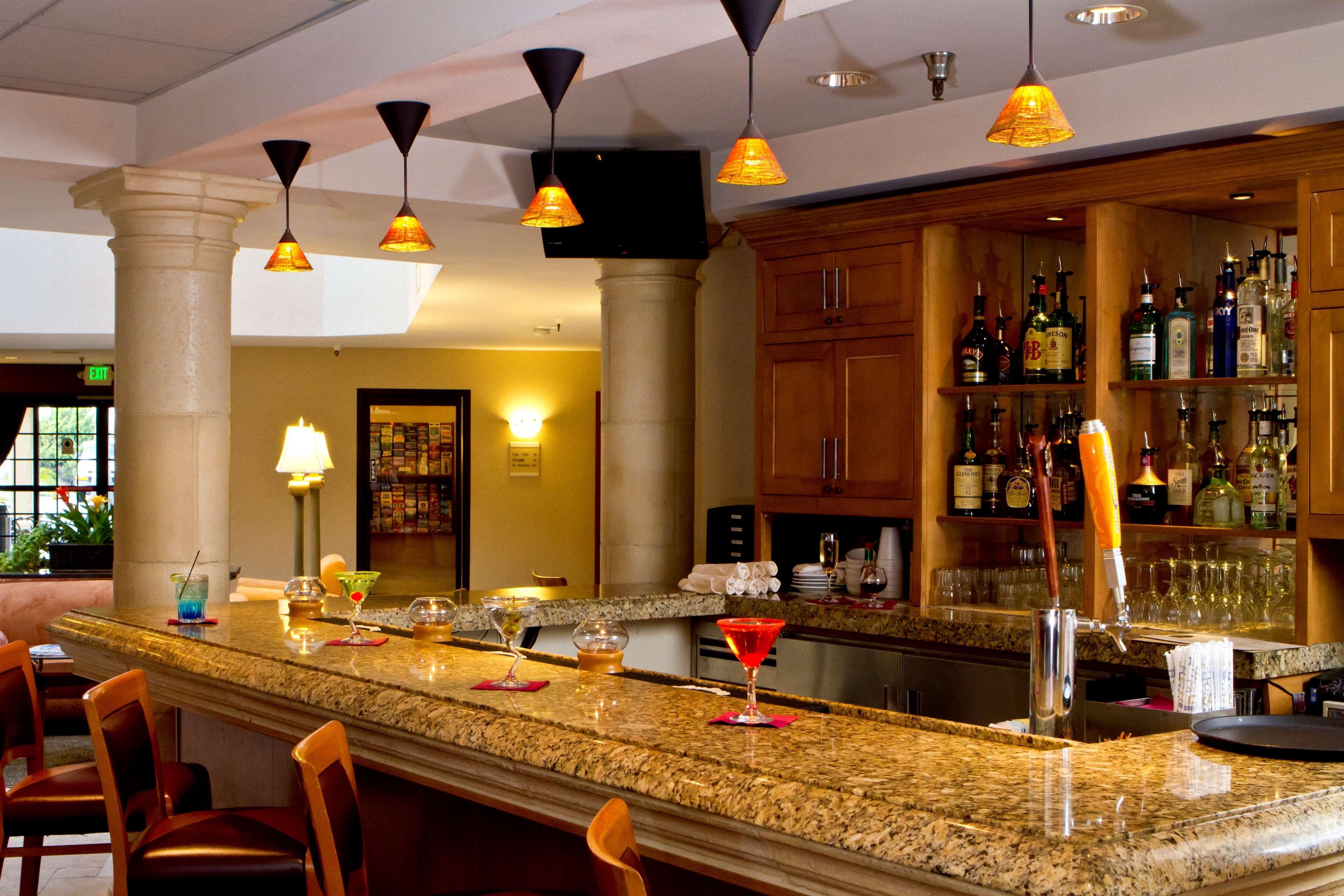 Coast Burbank Hotel מסעדה תמונה