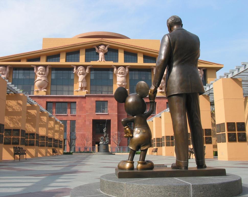 Coast Burbank Hotel מראה חיצוני תמונה